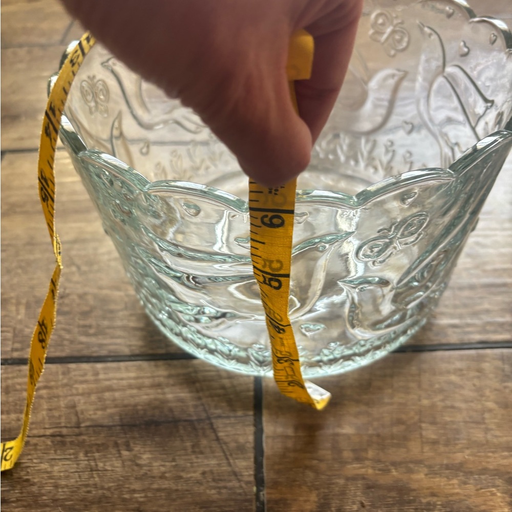 Vintage Colony Crafts Crystal Garden Crystal Salad Bowl  9 in x 8.25" 5.3 lbs - Picture 7 of 7